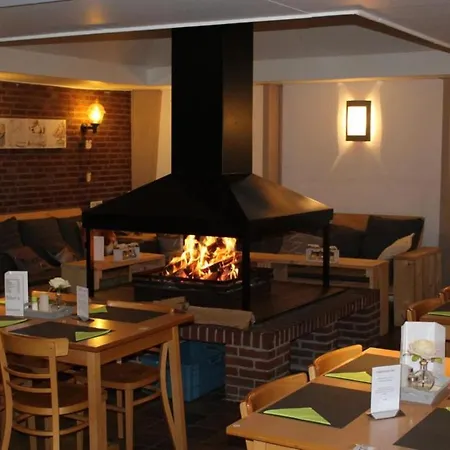 Wolf & Co شاليه *