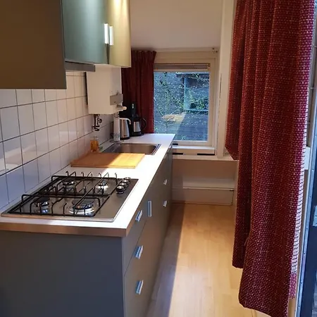 Wolf & Co شاليه دربي